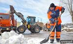 фото Ручная чистка, уборка, погрузка и вывоз снега в Воронеже