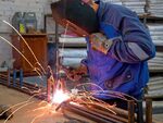 фото Сварщик с выездом. Услуги сварщика.